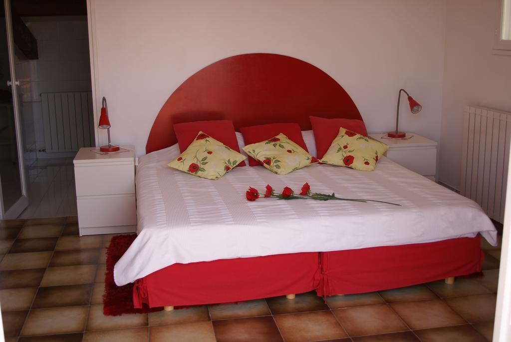 Air Du Temps Bed & Breakfast Ceyreste Rom bilde